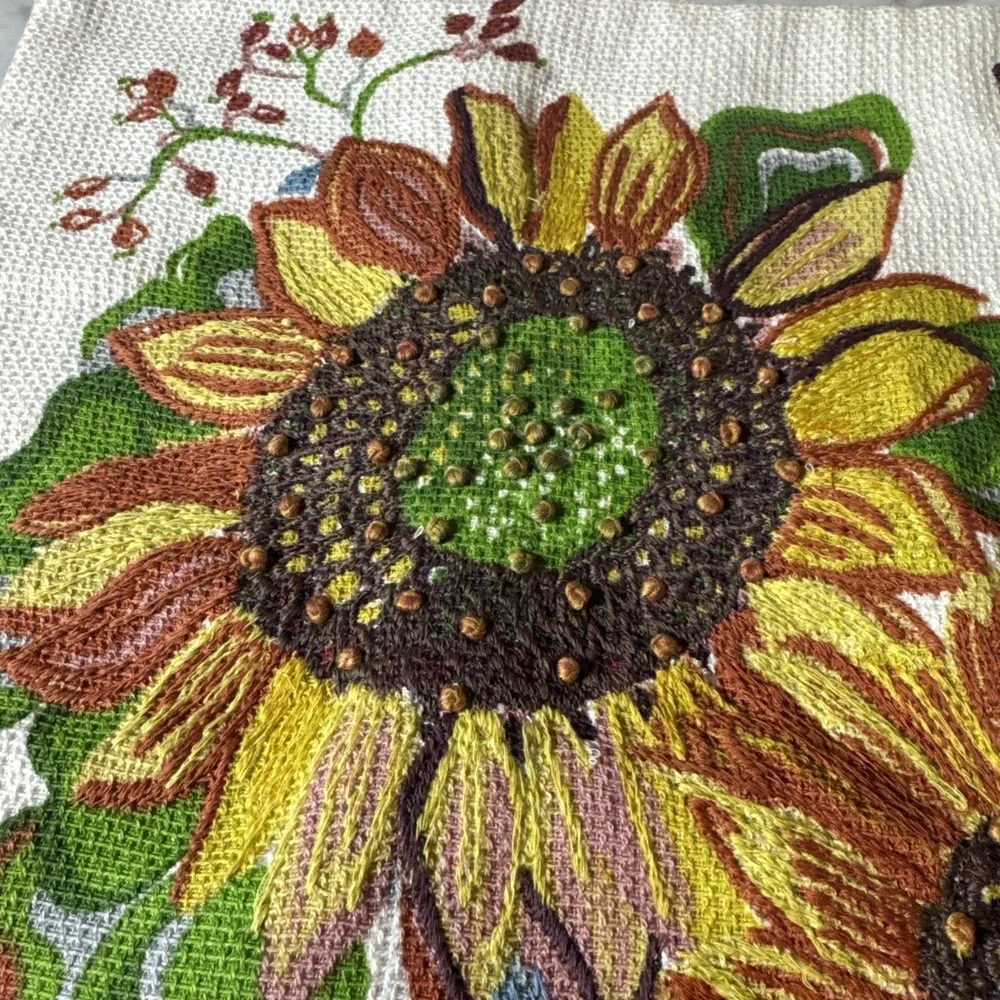 NEW Pottery Barn Applique Embroidered Sunflower 20